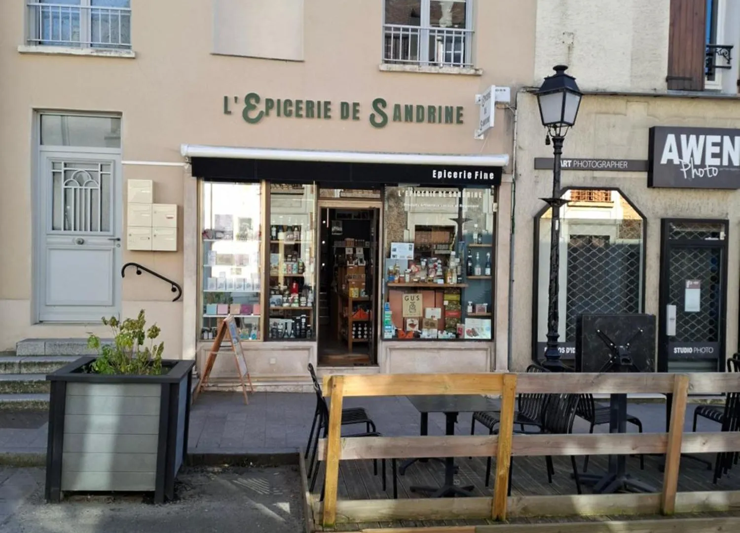 Homestay Transit Apartment Palaiseau France