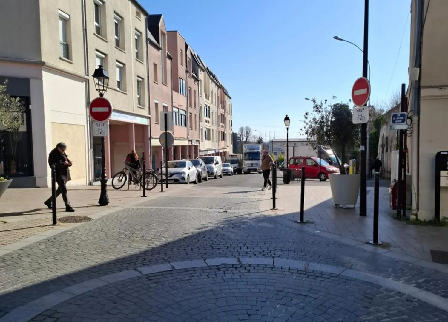 Homestay Transit Apartment Palaiseau France